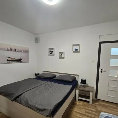 Diamond - 500 M From The Centar Apartment Split